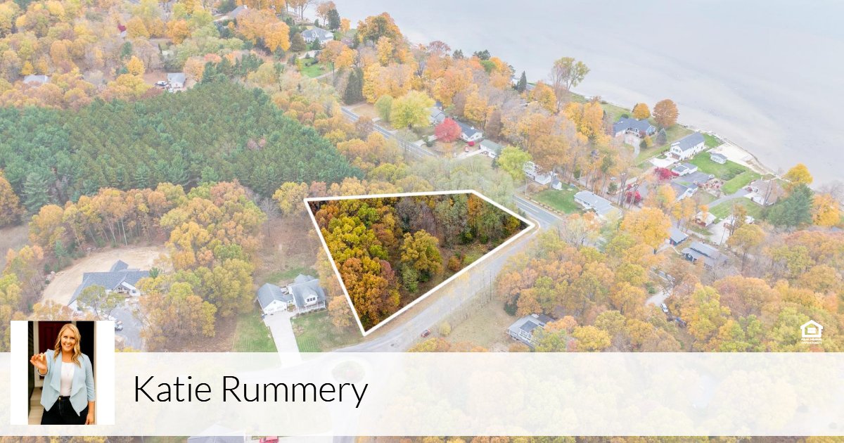 6573 Terravita Dr, Whitehall, MI 49461